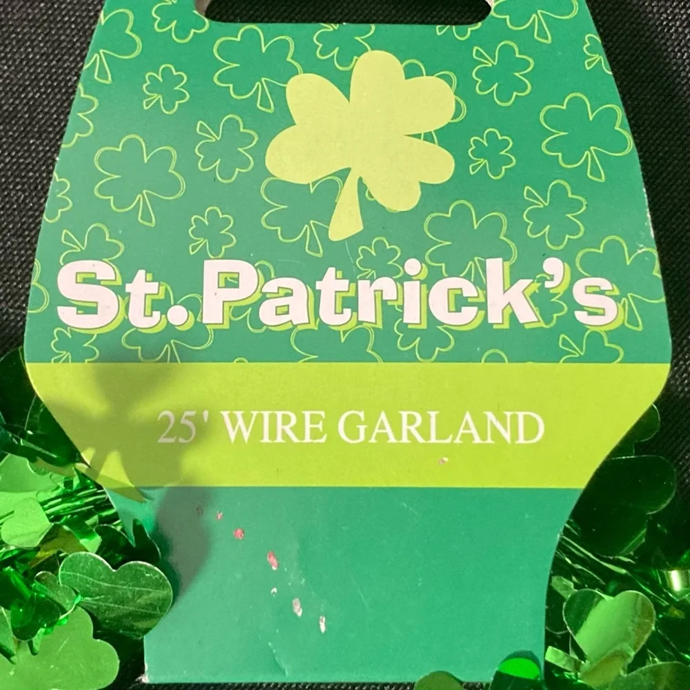 Saint Patrick’s Day Green Shamrock Clovers Reflective 25” Wire Garland